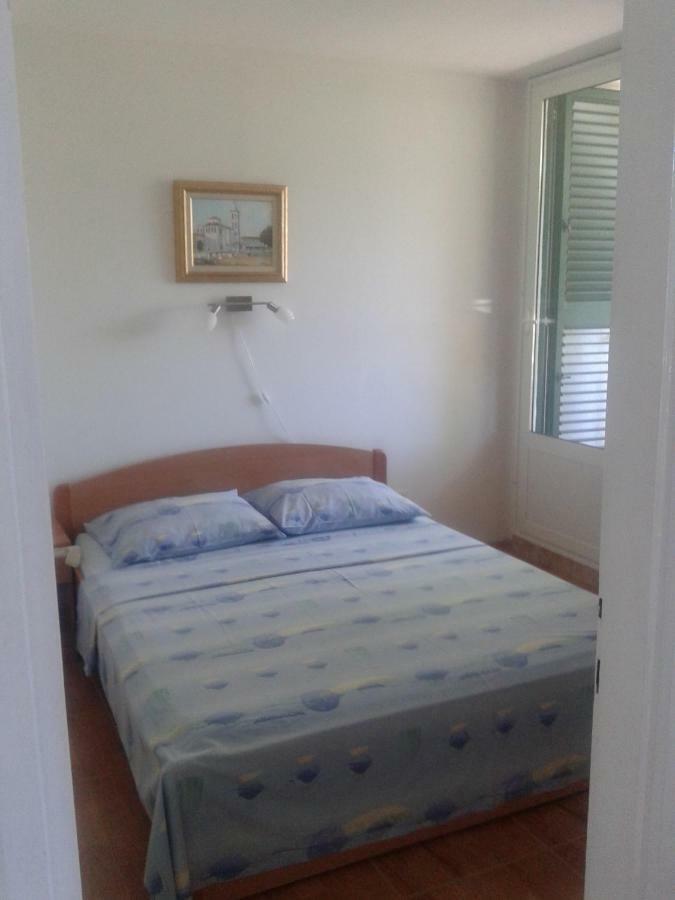 Apartment Milka Petrcane Eksteriør bilde